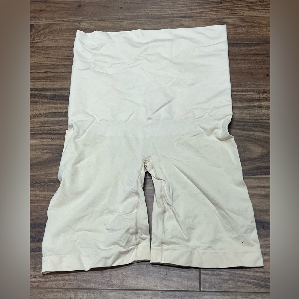 Shapermint high waisted shaper under shorts, size M-L, New